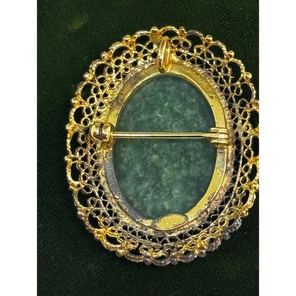 Sterling Signed K.L. Karen Lynne Celadon Jade Stone Filigree Brooch/Earring Set - Picture 4 of 10